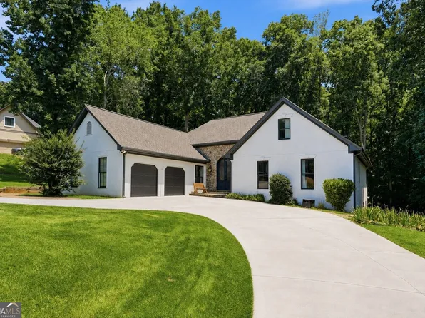 3325 Sweetwater Dr, Cumming, GA 30041