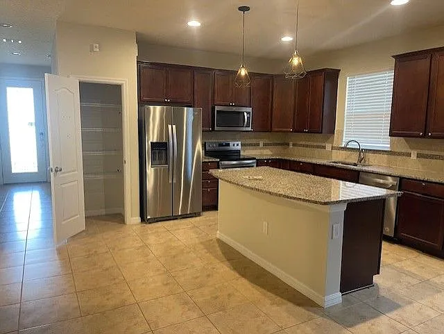 5465 Animosh Ct — Photo 4