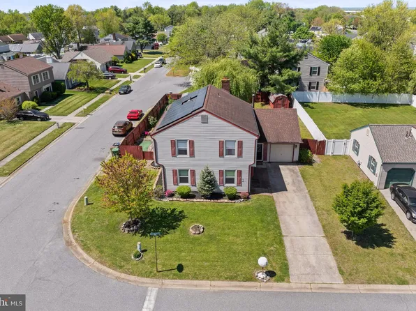 40 Birchwood Pl, Logan Township, NJ 08085