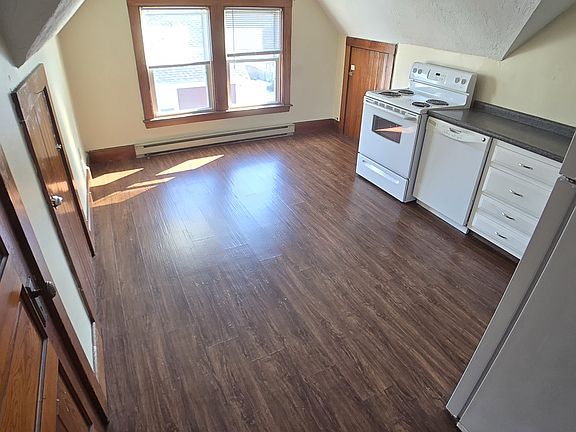 Kitchen - Facing East