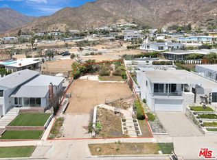 18151 Kingsport Dr, Malibu, CA 90265