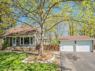 1447 Hoyt Ave, Aurora, IL