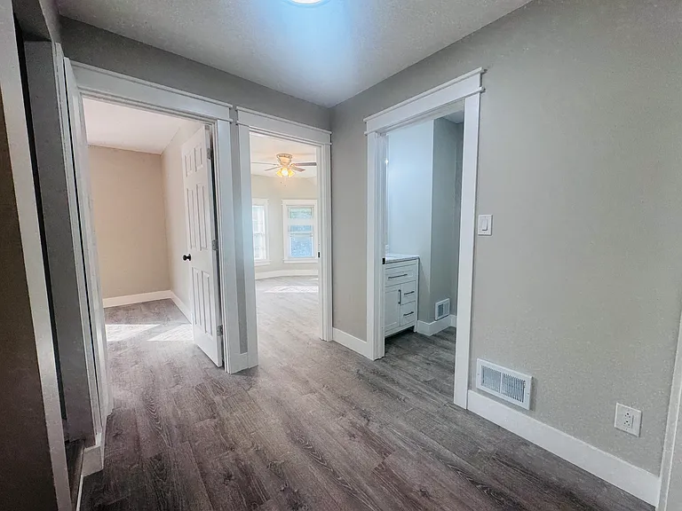 9809 Baltic Rd — Photo 12