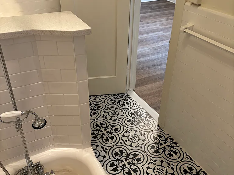 1101 L St NW #306 — Photo 3