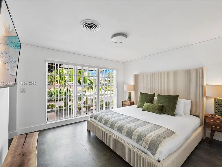 4322 Polk St — Photo 25