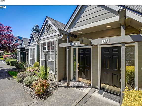 2nd image of 9008 NE 54th St