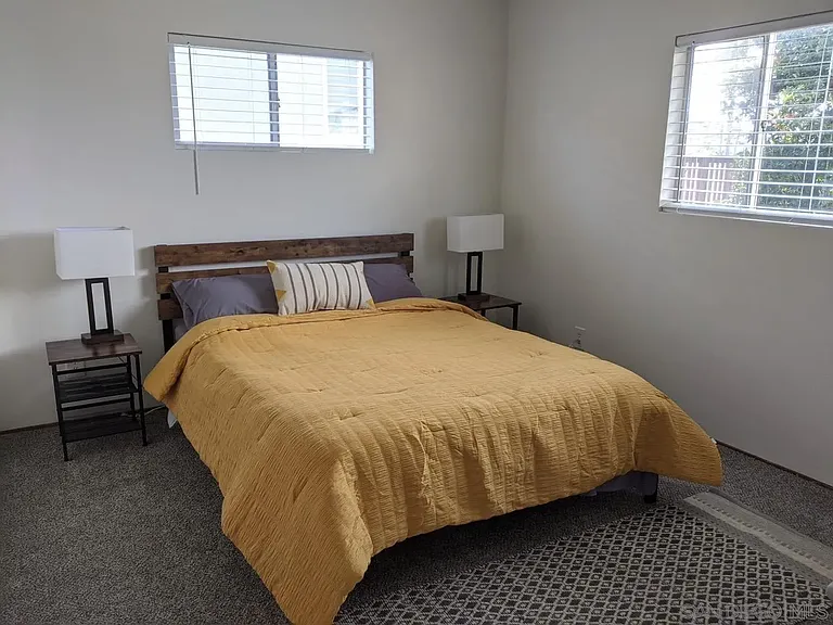 4662 W Point Loma Blvd — Photo 7