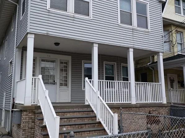 170 Beach 91 St #1, Far Rockaway, NY 11693