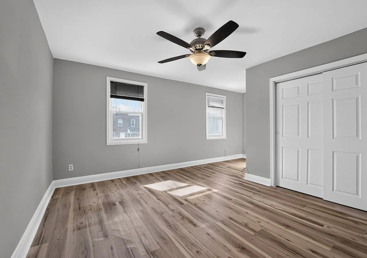 Updated 3Bed, 2Bath Home with New Flooring in a Walkable Community — Photo 1
