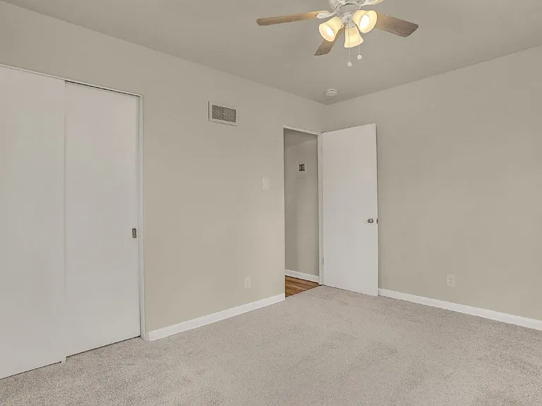 214 Cheyenne Blvd #212A — Photo 17