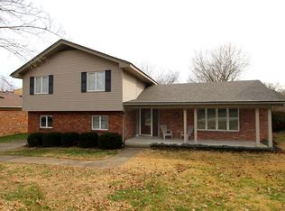 1814 Fawn Dr, Owensboro, KY 42303