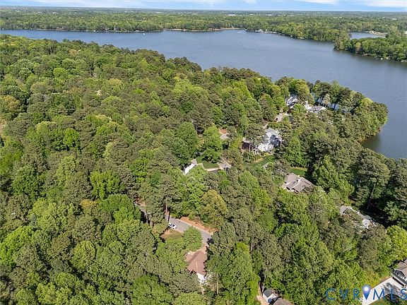 5th image of 5610 Long Cove Rd