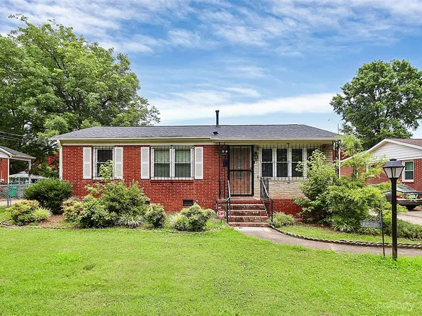 1236 Dean St, Charlotte, NC 28216