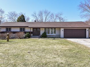N25W5159 Hamilton Rd, Cedarburg, WI 53012