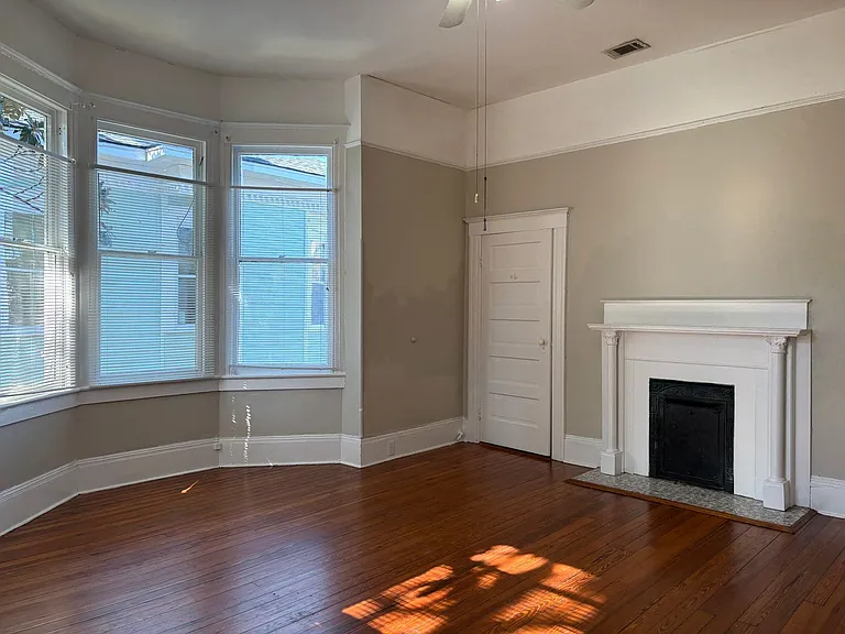 836 E Henry St #C — Photo 15
