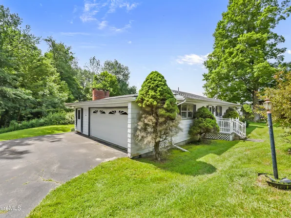 346 Main Rd, Monterey, MA 01245