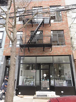 Rented by Rennit Inc. | media 15