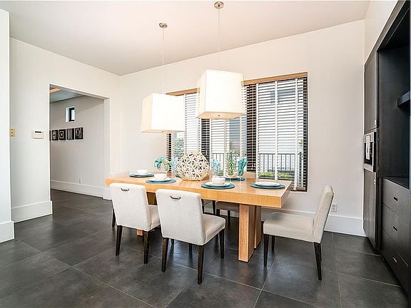 5th image of 889 Desert Mountain Ct