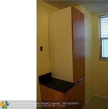 3rd image of 5321 NE 24th Ter APT 111A