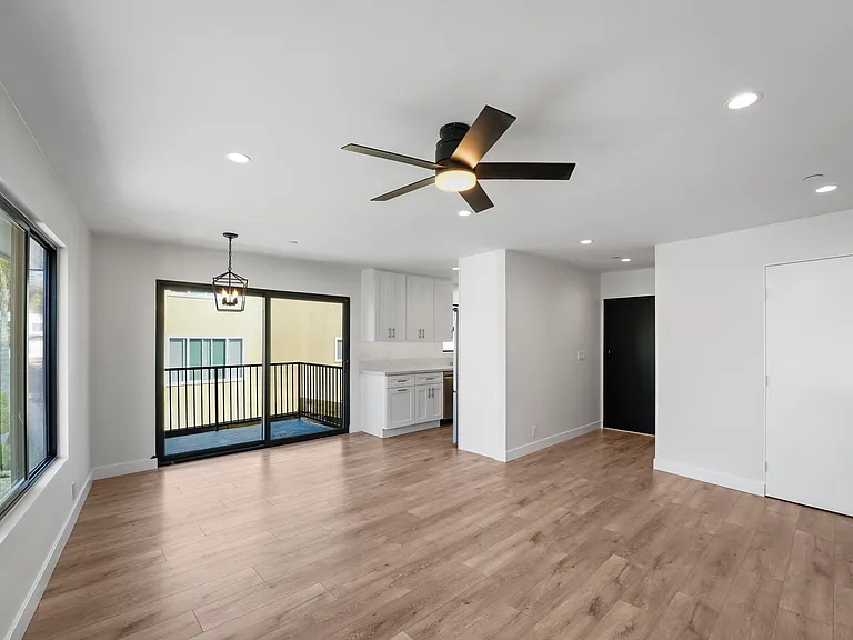 243 Avenida Montalvo #6 — Photo 14