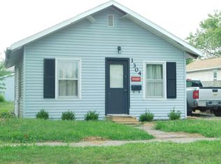1304 Kansas St, Muscatine, IA 52761