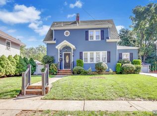 255 Mountain Way, Rutherford, NJ 07070