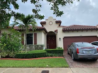 15450 SW 176th Ln, Miami, FL 33187