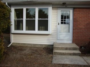 6F Hancock Dr, Whiting, NJ 08759
