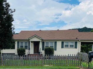 412 Tennessee St, Ringgold, GA 30736