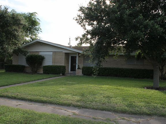 3rd image of 5801 Flynn Pkwy