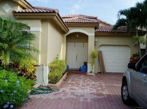4th image of 11358 NW 52nd St