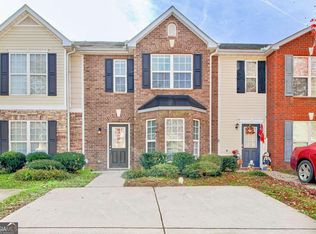 1915 Grove Way, Hampton, GA 30228