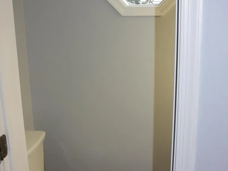 139 Birdwood Ct — Photo 11