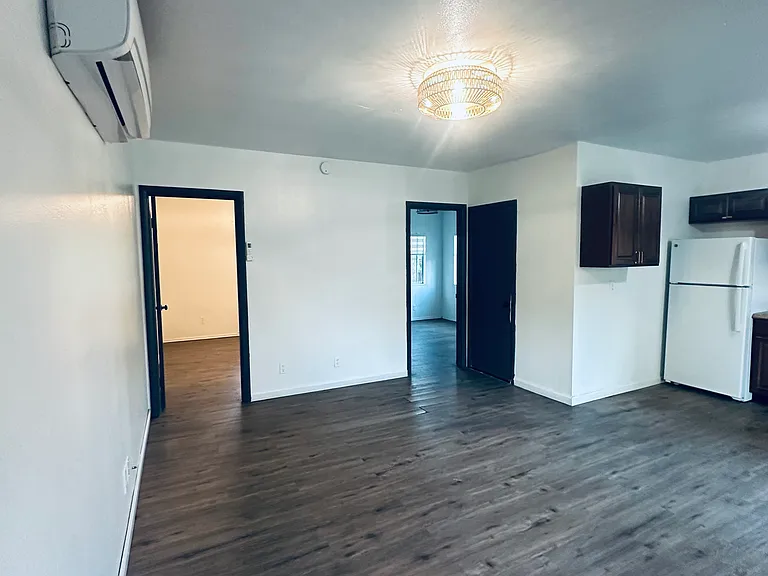 531 Haggin Ave #B — Photo 8