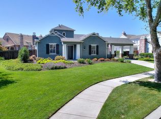 2088 Fairway Oaks Dr, Ripon, CA 95366