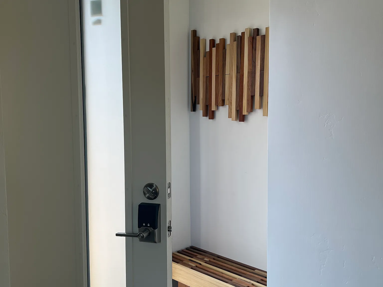 3 bed, 997 sqft, $5,500 — Photo 4