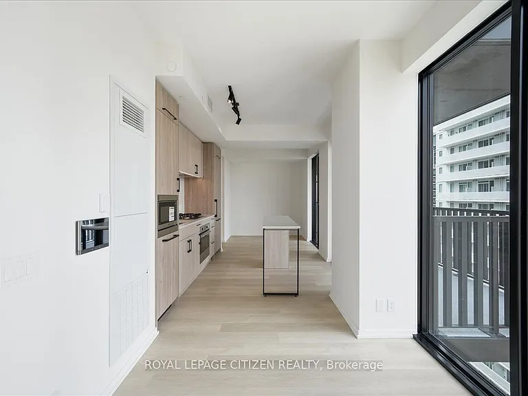 109 Erskine Ave #1602 — Photo 21