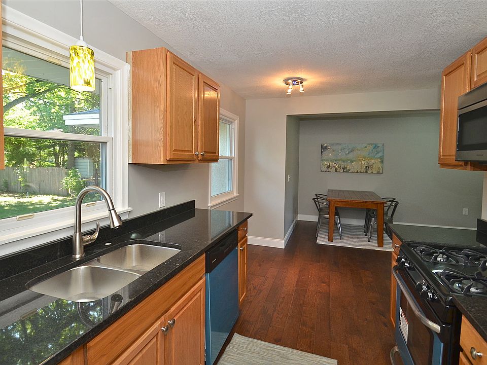 1st image of 5924 Beard Ave N