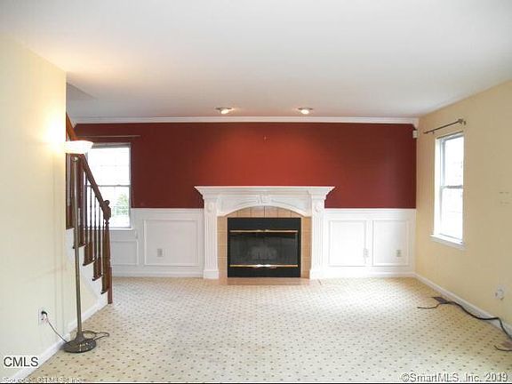 5th image of 9 Milford Hunt Ln