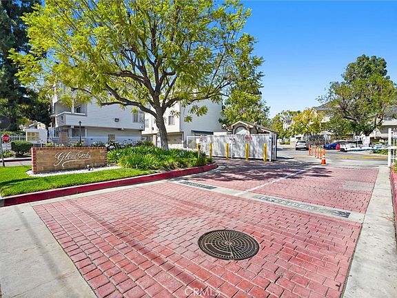 4th image of 11150 Glenoaks Blvd Unit 309