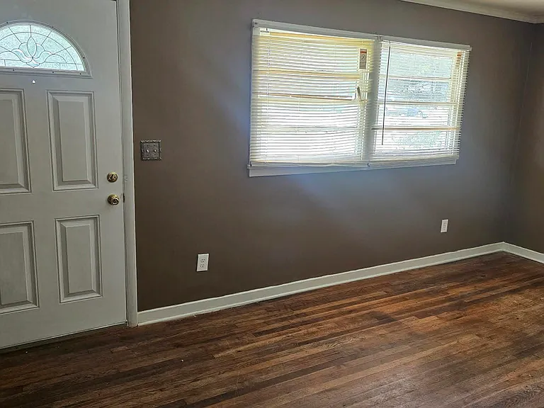 4174 Dellwood Dr — Photo 9