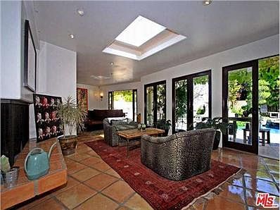 3rd image of 8419 Edwin Dr