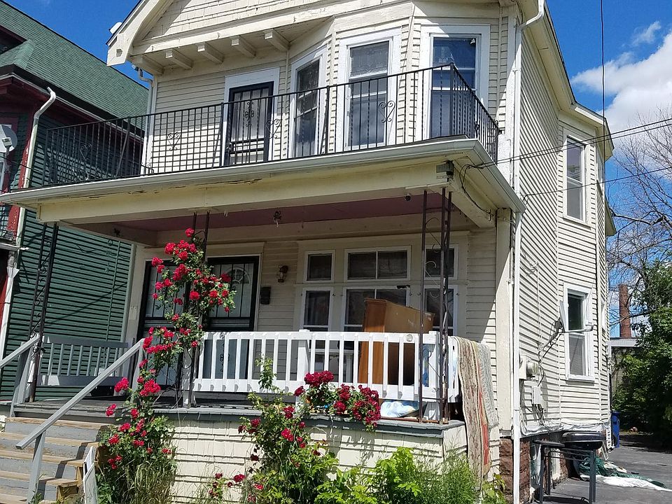 1st image of 33 Northumberland Ave