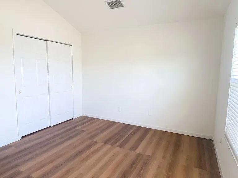 831 Enclair St — Photo 15