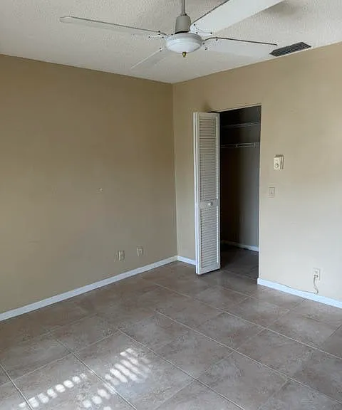 728 Lago Rd — Photo 5