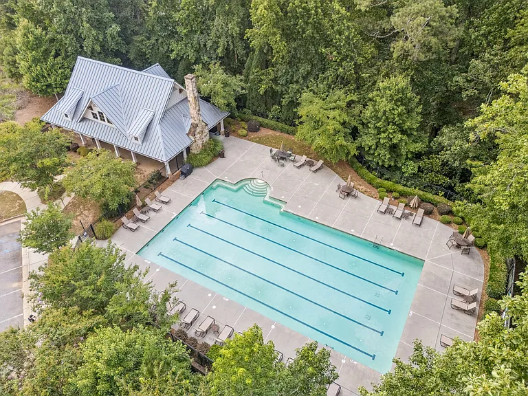 715 Saybeck Way — Photo 44