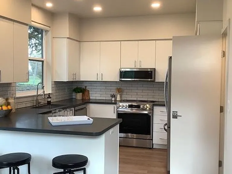 1504 Myers Lane — Photo 18