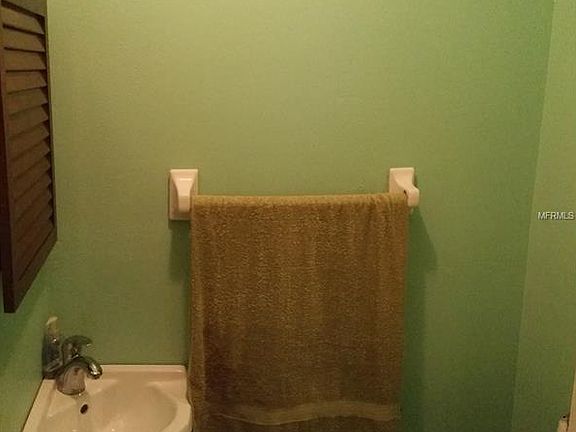 5th image of 6014 Amberly Ct #T