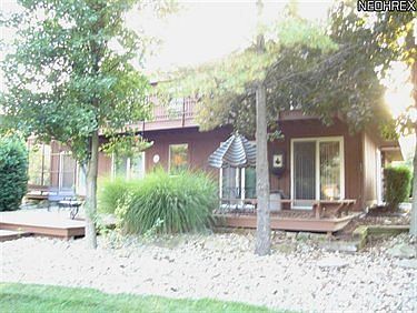 2nd image of 1145 Millikin Pl NE