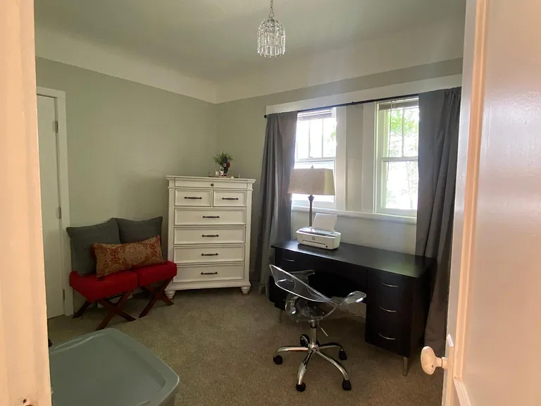 107 Alderson Ave — Photo 11